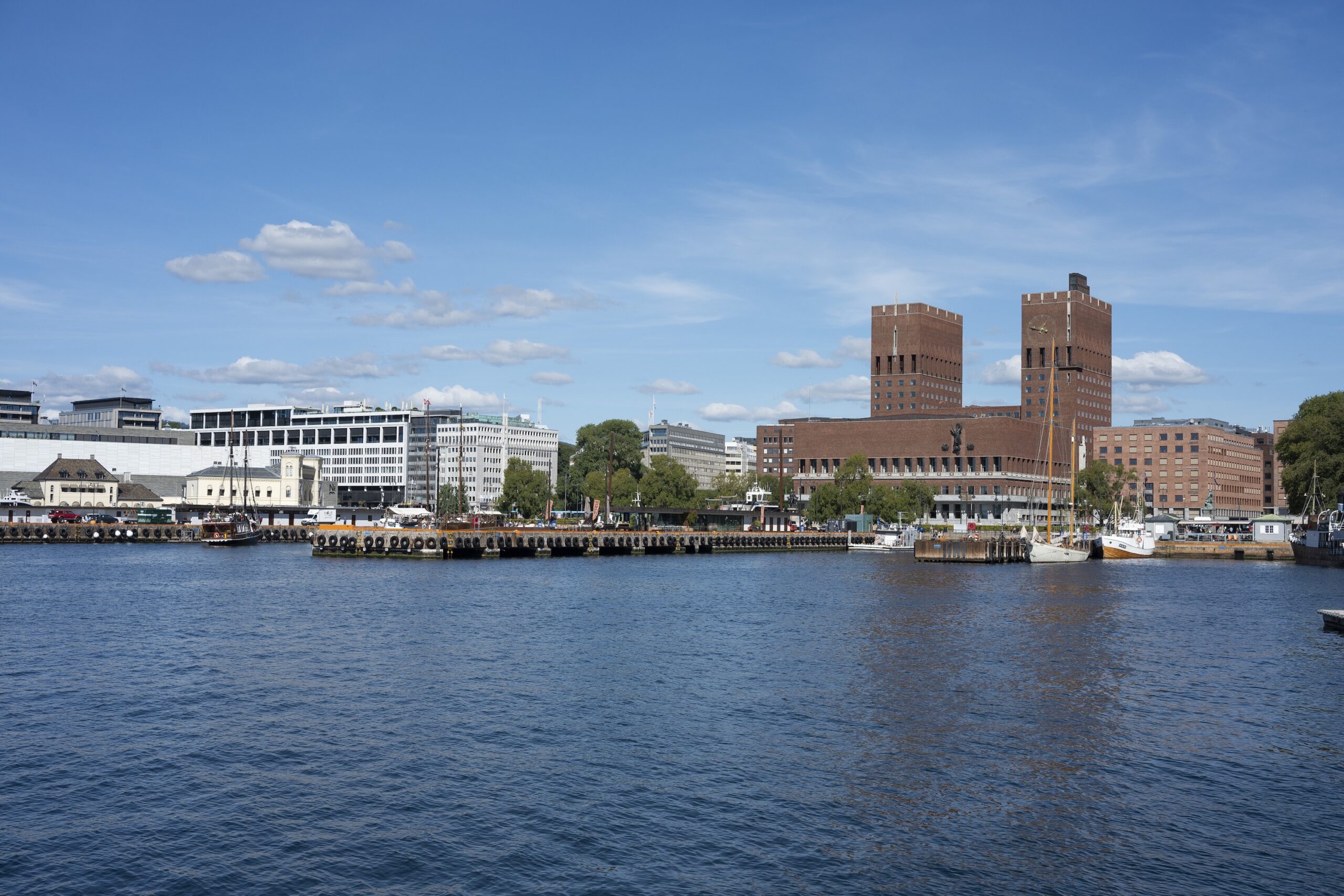 Norway&rsquo;s security service warns civilian ships are being used to spy on its coast